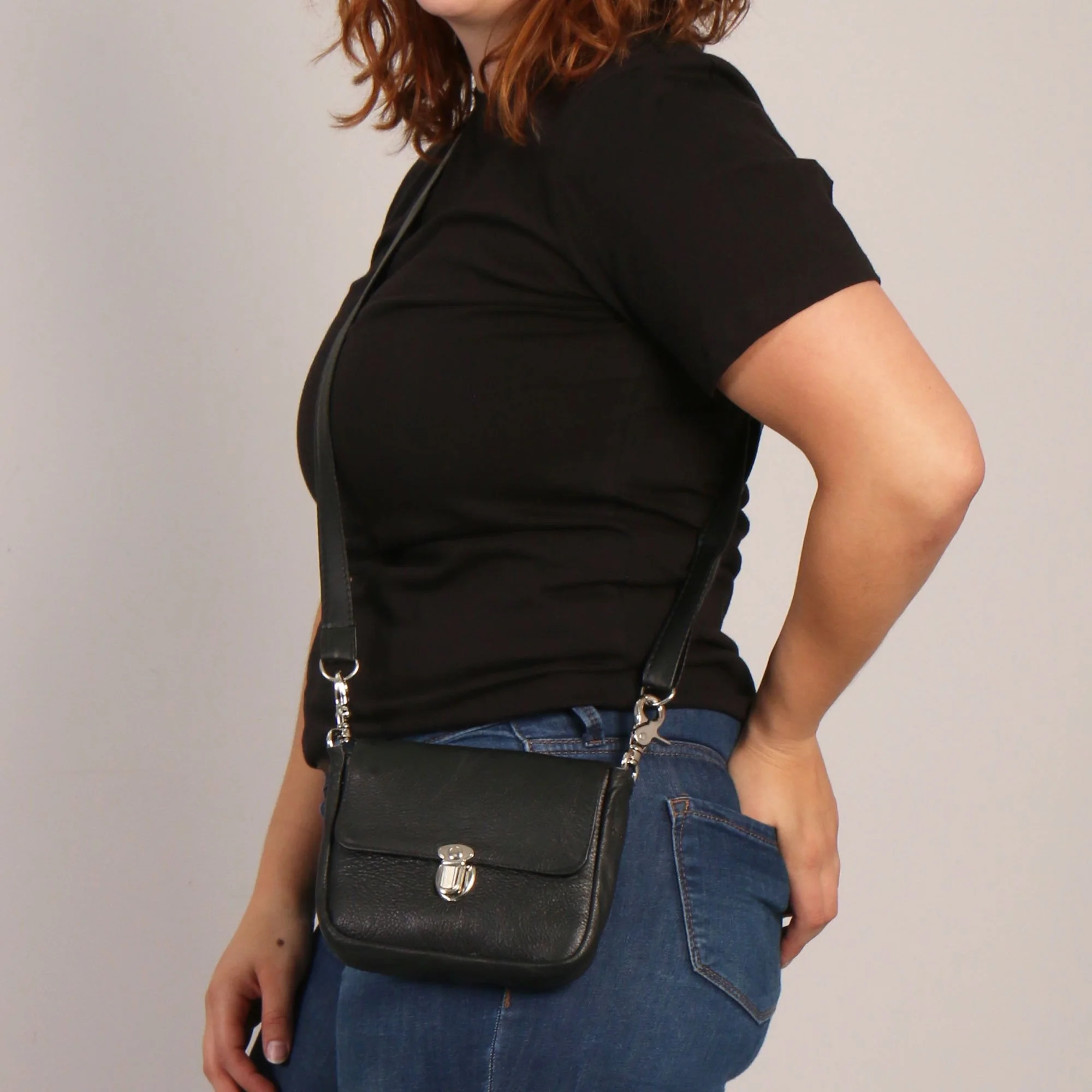 Hot Leathers CPL5003 Black Ladies Leather Clip Pouch 2 Hot Leathers CPL5003 Black Ladies Leather Clip Pouch