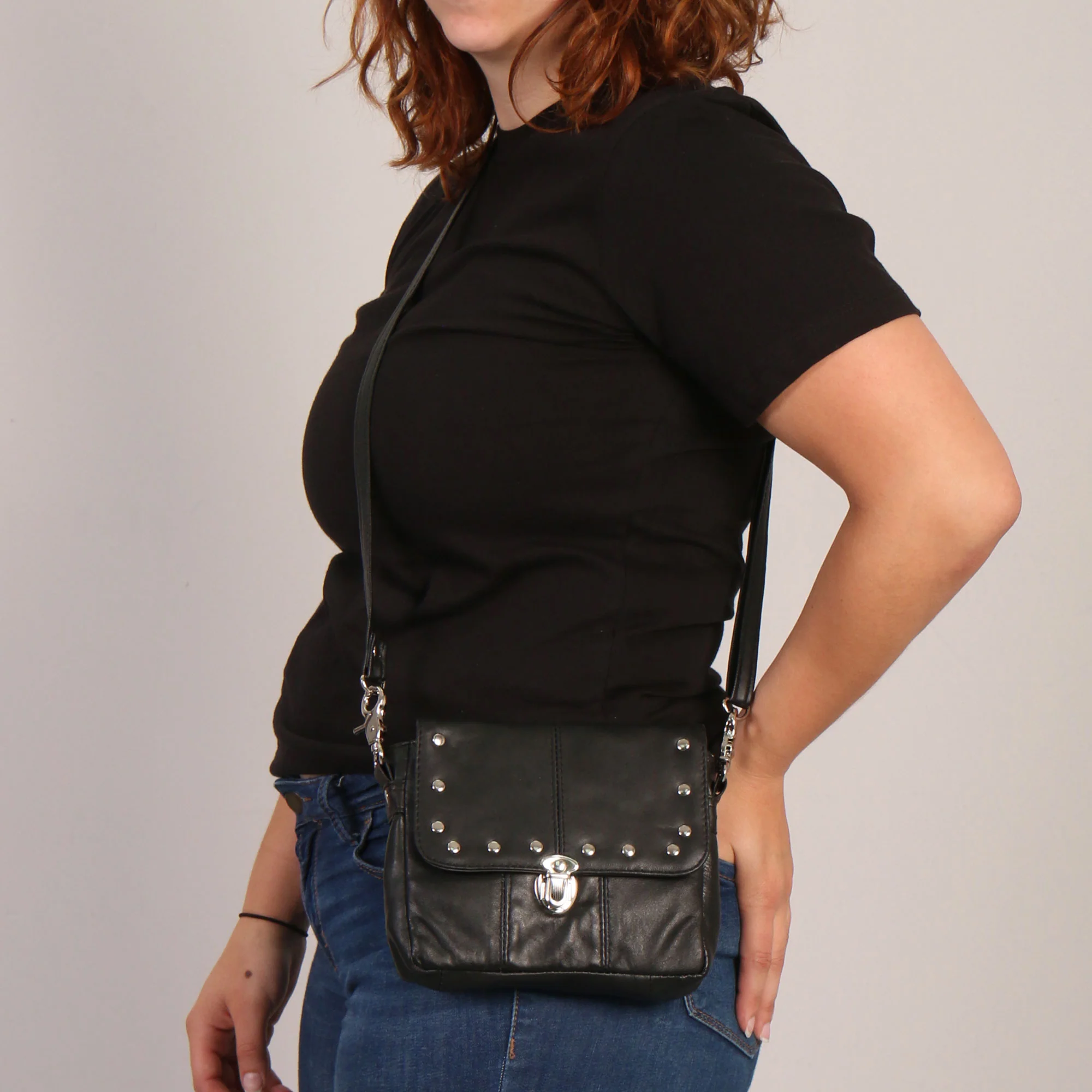 Hot Leathers CPS1010 Leather Clip Pouch with Studs 2 Hot Leathers CPS1010 Leather Clip Pouch with Studs