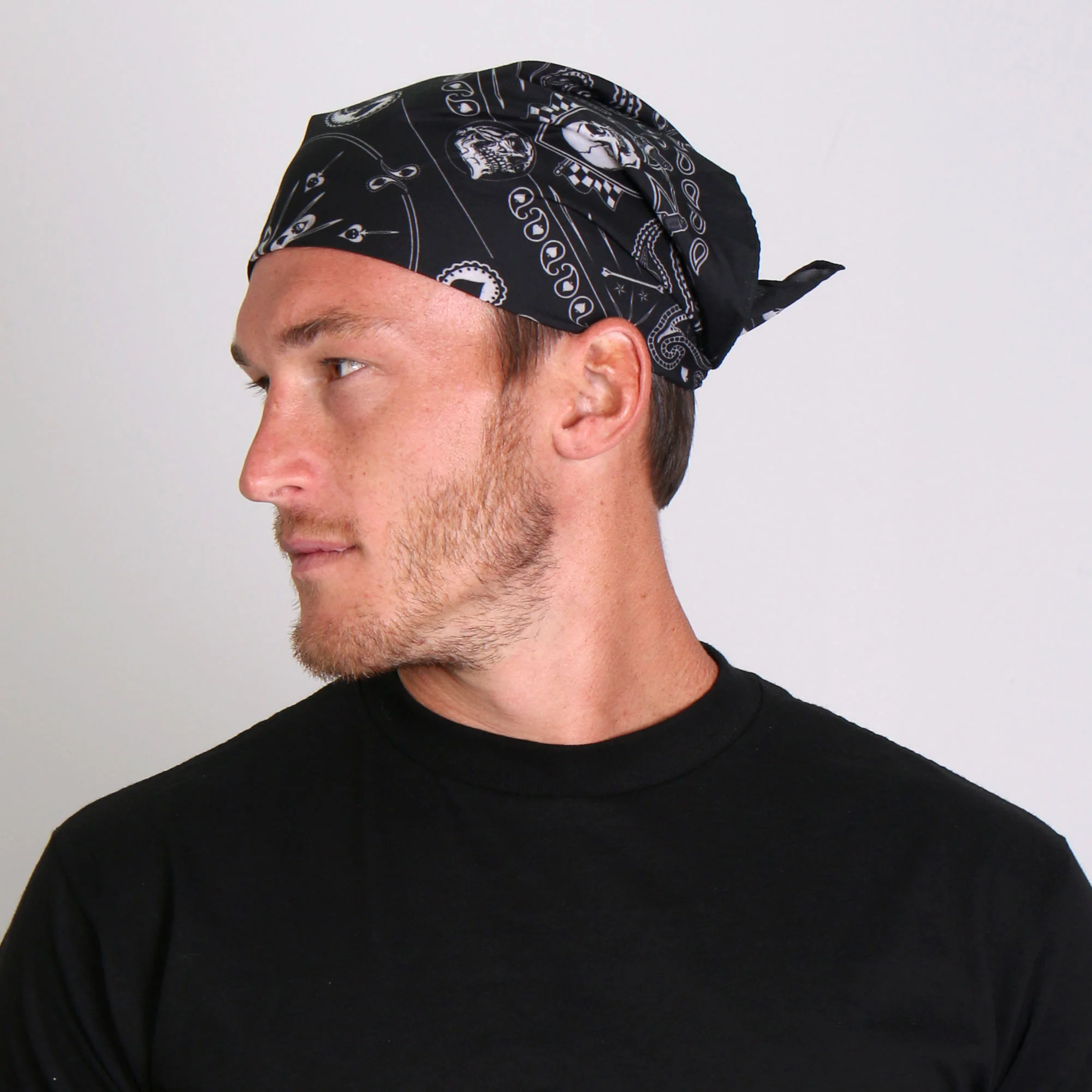Hot Leathers BAB1075 Spade Skull Paisley Bandana 2 Hot Leathers BAB1075 Spade Skull Paisley Bandana