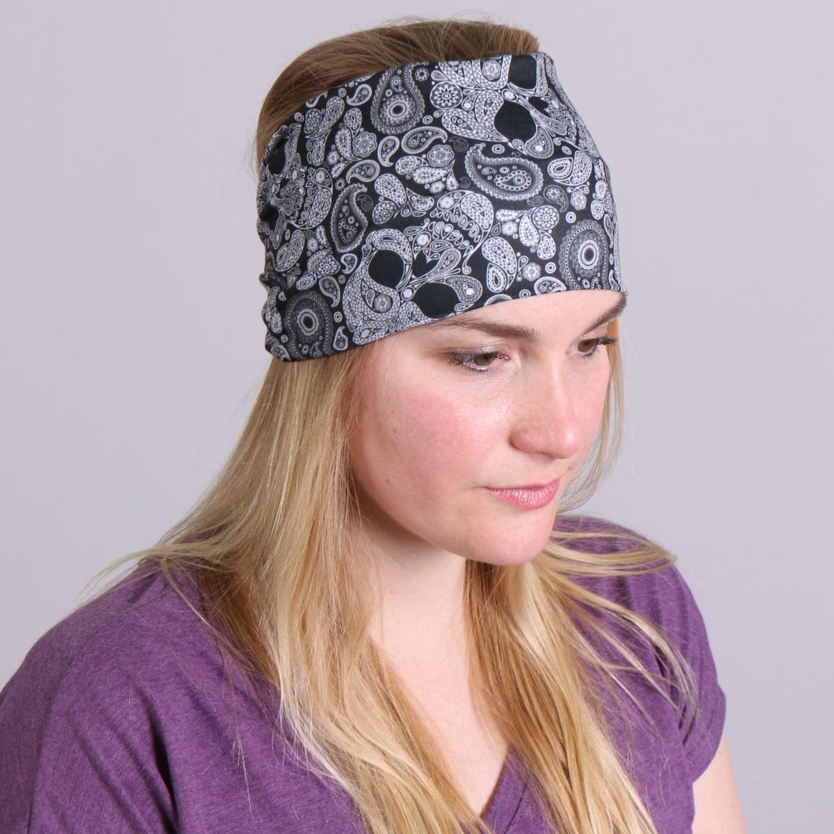 Hot Leathers Black Paisley Skull EZ Band RWD1005 3 Hot Leathers Black Paisley Skull EZ Band RWD1005